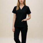 FortisPop Core Feminine 4-Pocket Scrub Set – Streamlined Comfort in Motion